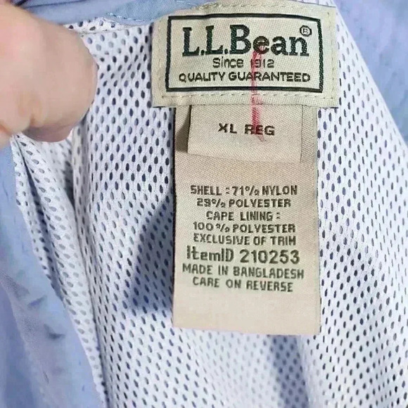 L.L Bean Short Sleeve Button Up Vented Fishing Shirt Men’s Blue Size XL Reg - Picture 11 of 13